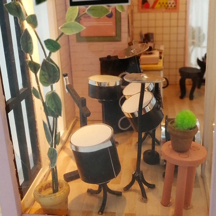 Miniaturowy domek - Muzyczny box