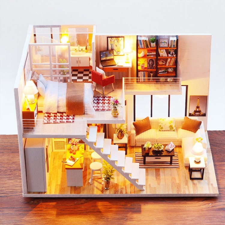 Miniaturowy domek -Zachód słońca w Alpach