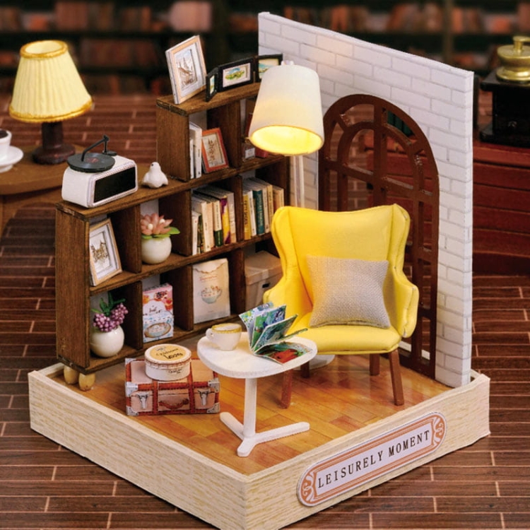 Miniaturowy domek DIY - Chwila z książką